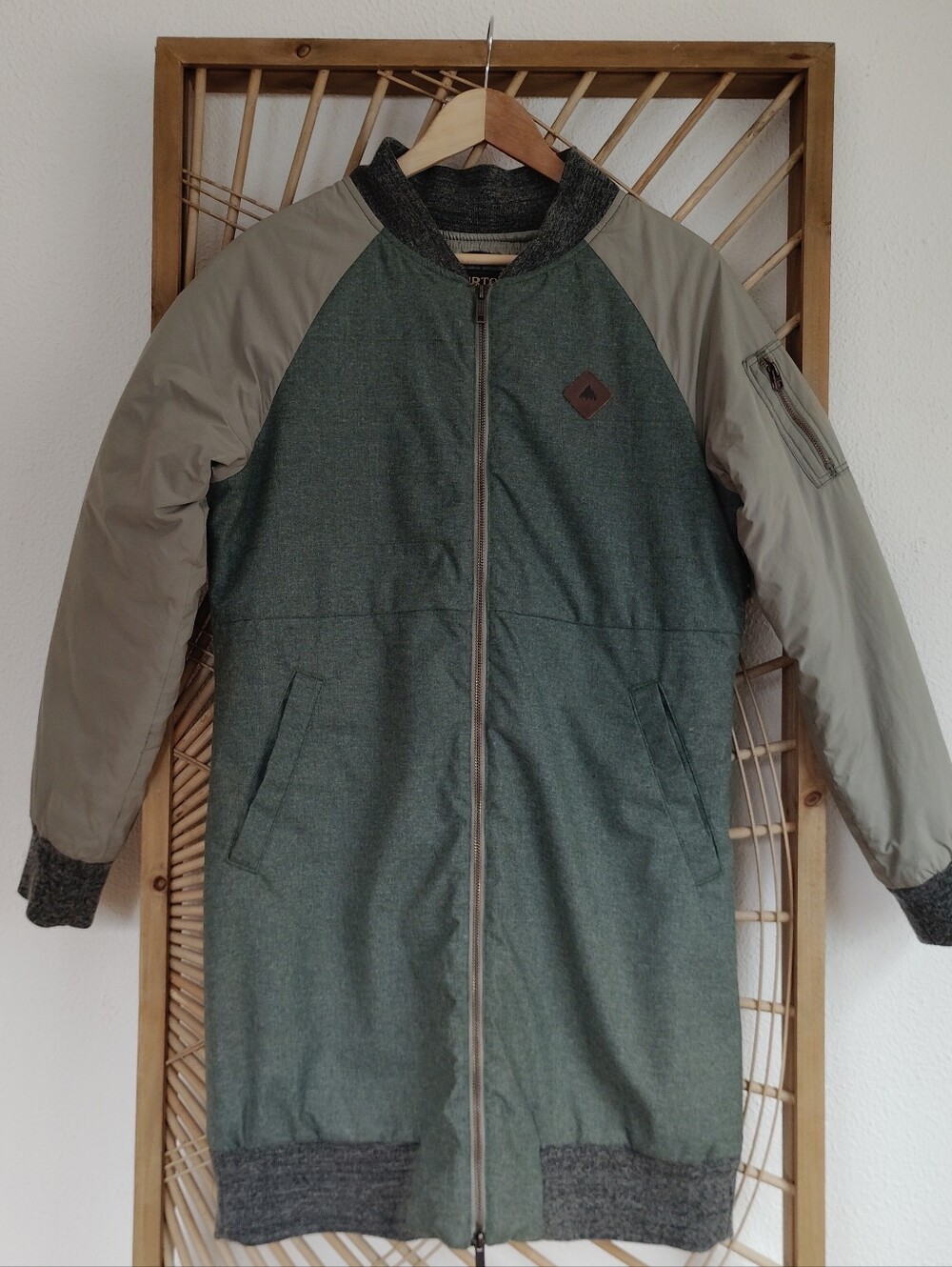 Burton Shelburne DryRide Snowboarding Skiing Winter Snow Jacket / Size Medium